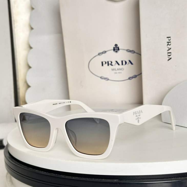 Picture of Prada Sunglasses _SKUfw76012209fw